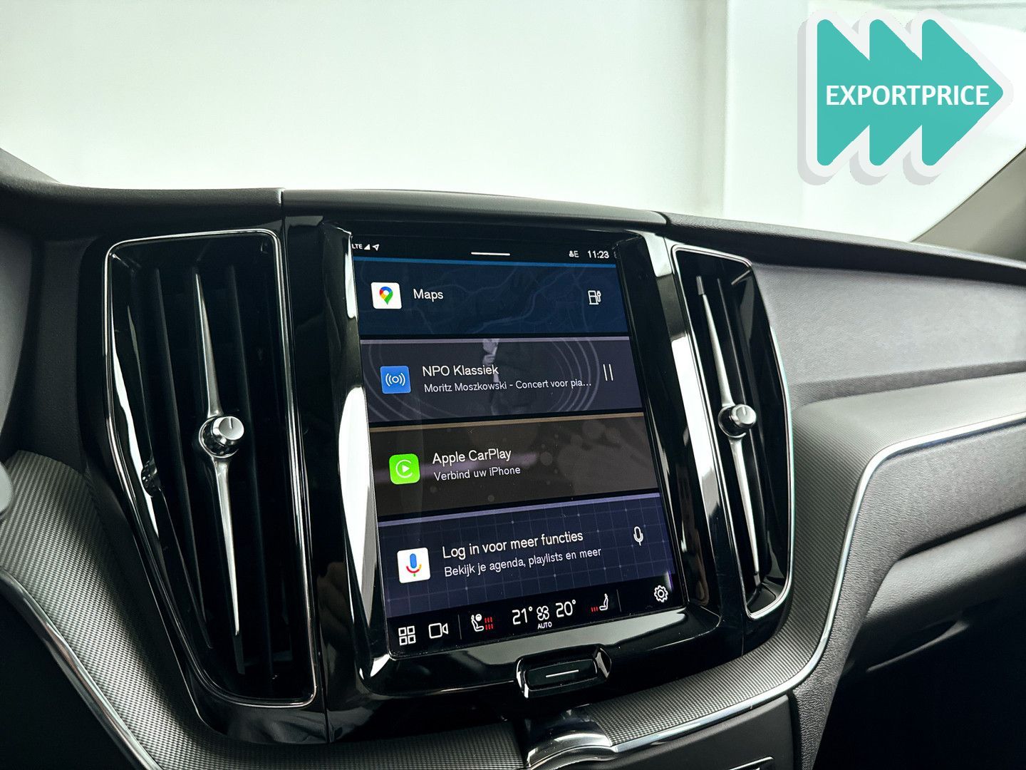 Volvo XC60 T6 Plug-in hybrid AWD Plus Dark | panorama