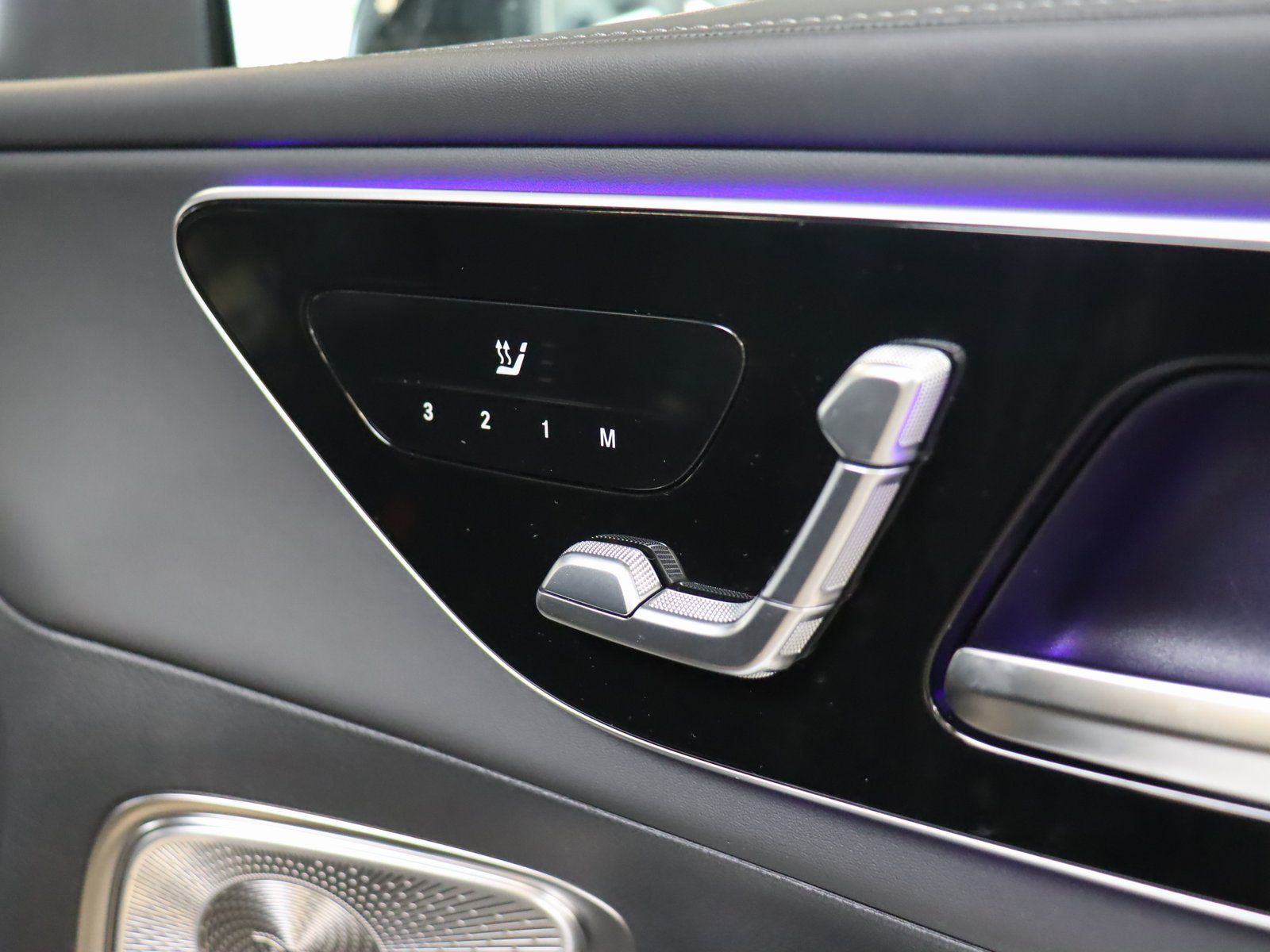 Mercedes-Benz GLC 300d 4M AMG PremiumPlus/AHK/Fahrassi/HAL/HUD
