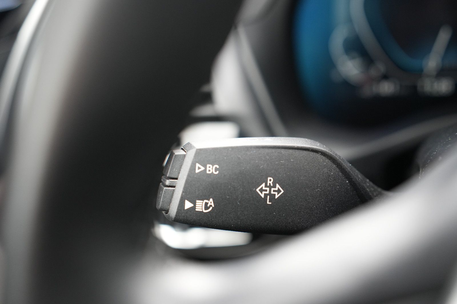 BMW X3 30e X Line xDrive*LED*AHK*PANO*NAV*HEADUP*