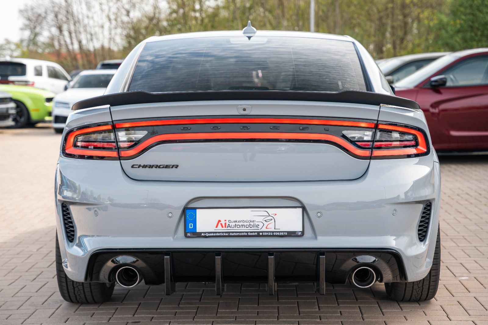 Dodge Charger 5,7 HEMI V8 WIDEBODY LED