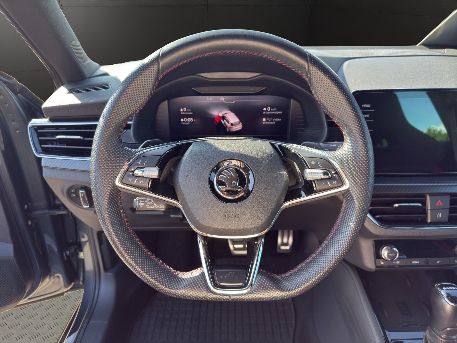 Skoda Kamiq 1.5 TSI Monte Carlo - Samsaru's Car Outlet