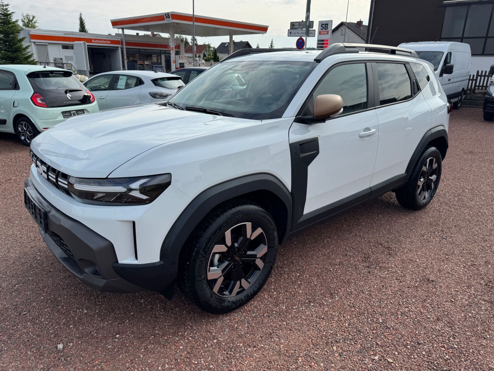 Dacia Neuer Duster Extreme TCE 130 - Samsaru's Car Outlet