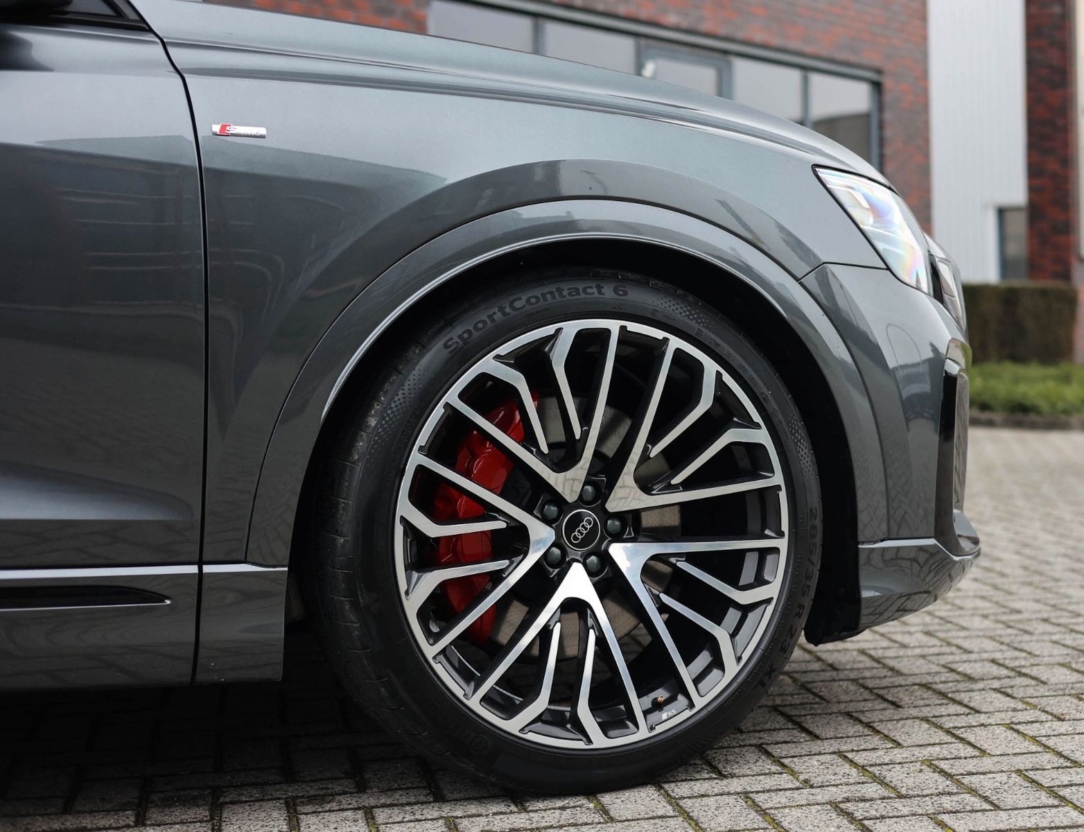 Audi Q8 60 TFSIe Quattro - Samsaru's Car Outlet