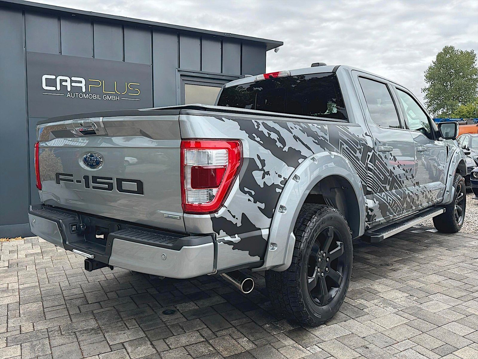 Ford F150 3.5 V6 LARIAT RAPTOR SuperCrew 4x4 - Samsaru's Car Outlet