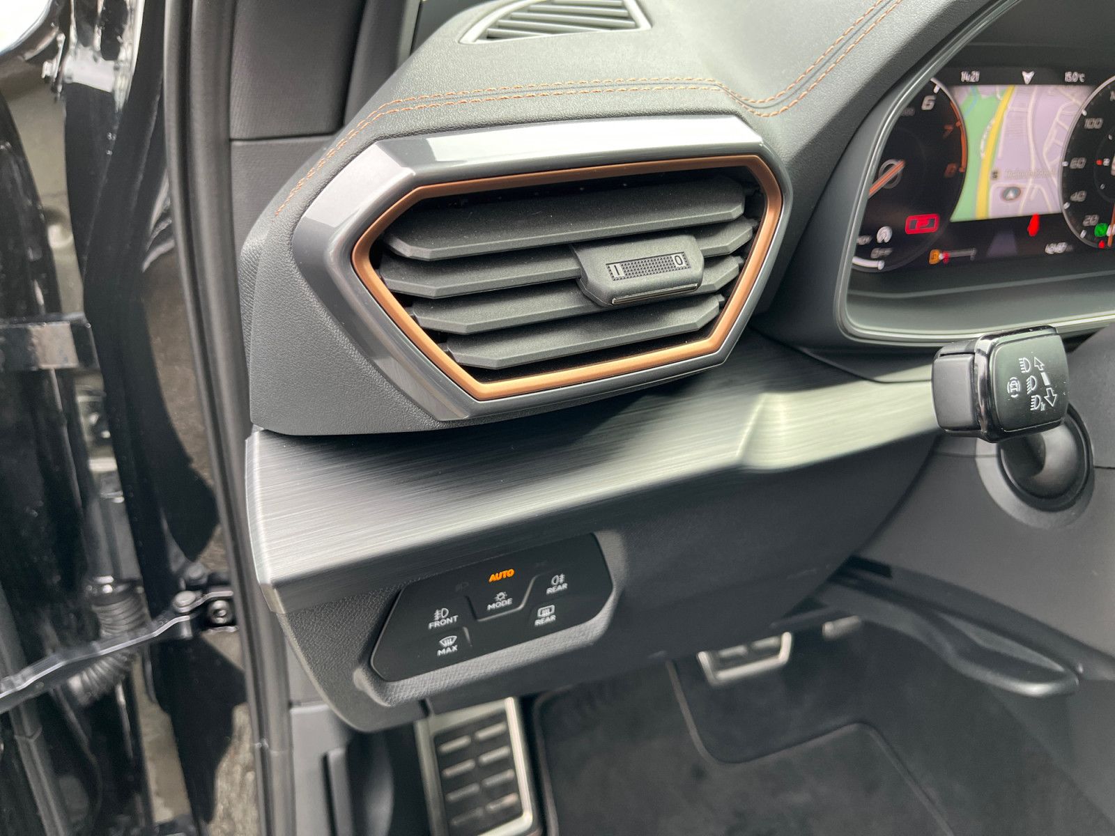 Cupra Formentor VZ 2.0TSI DSG 4Drive Pano AHK 360° LED