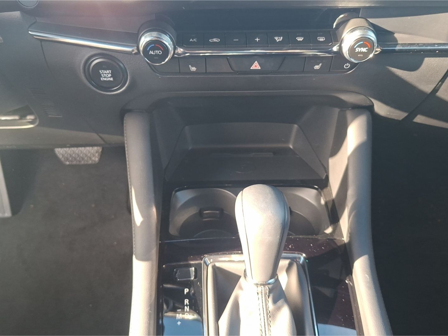 Mazda 3 SKYACTIV-G EXCLUSIVE-LINE+KAMERA !!
