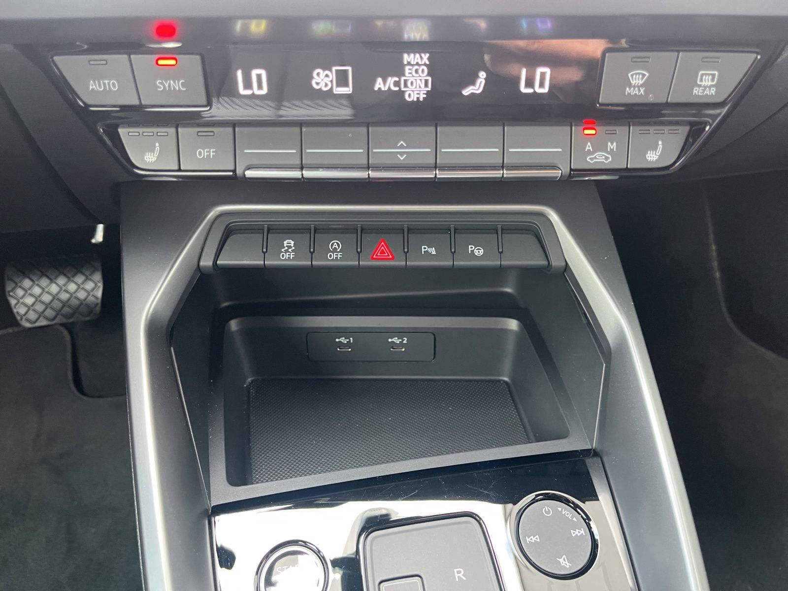 Audi A3 Sportback 35 TFSI S Line - Samsaru's Car Outlet