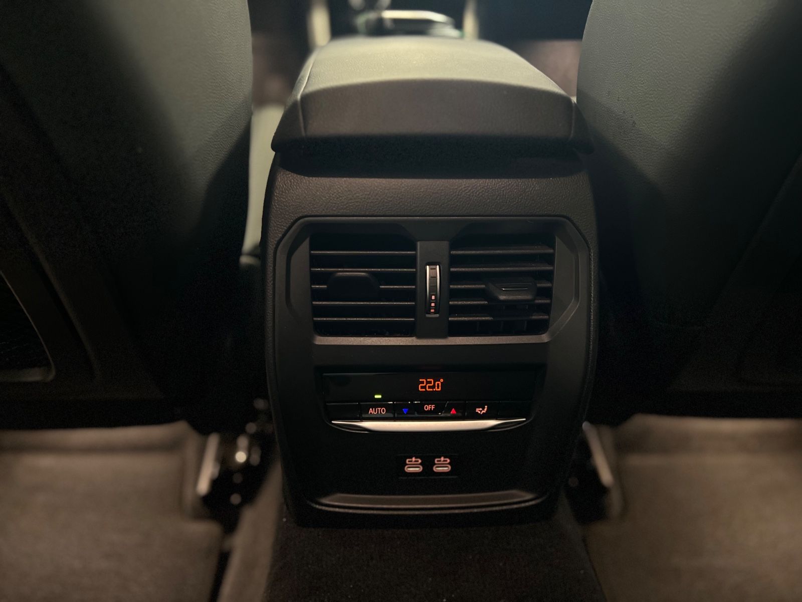 BMW 320e Advantage Aut - Samsaru's Car Outlet