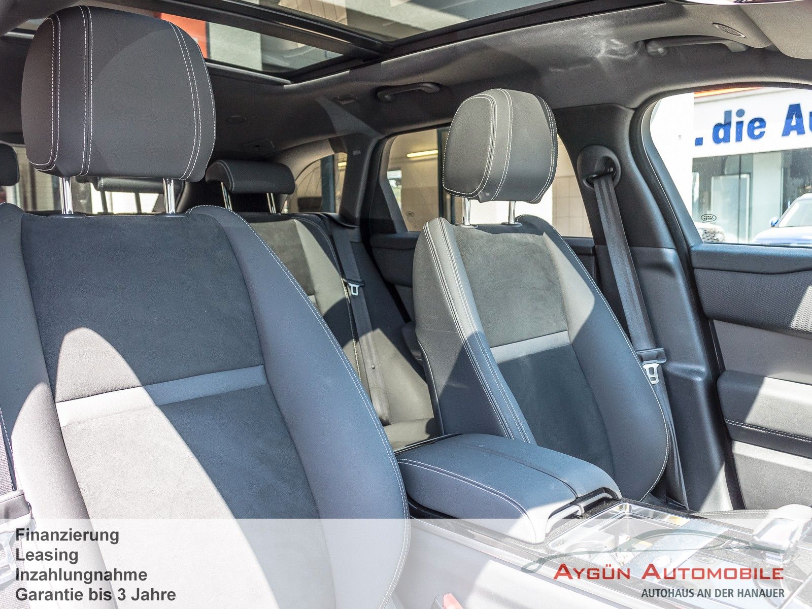 Range Rover Velar P400e AWD - Samsaru's Car Outlet
