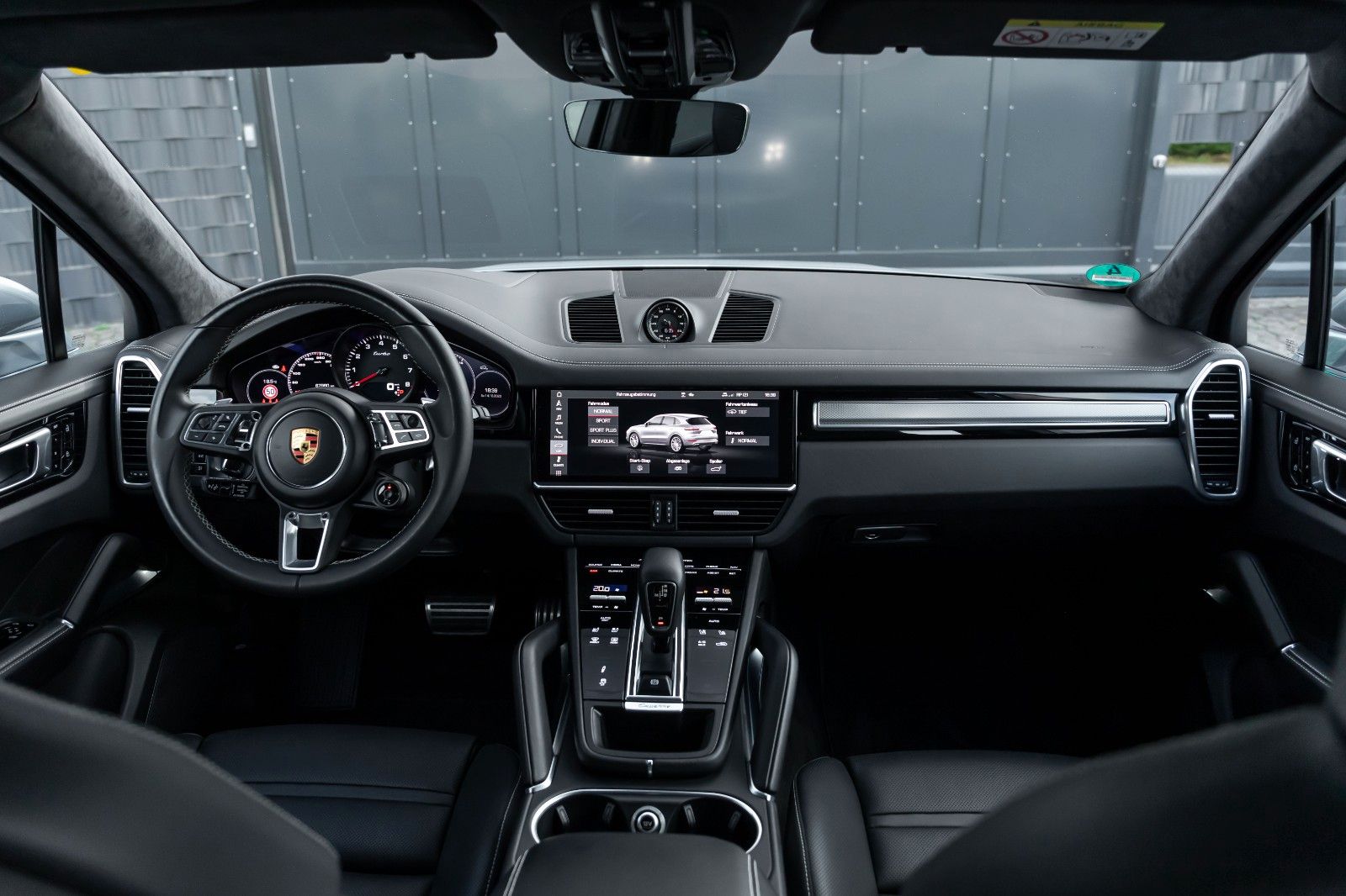 Porsche CAYENNE TURBO SPORT DESIGN HUD PCCB APPROVED