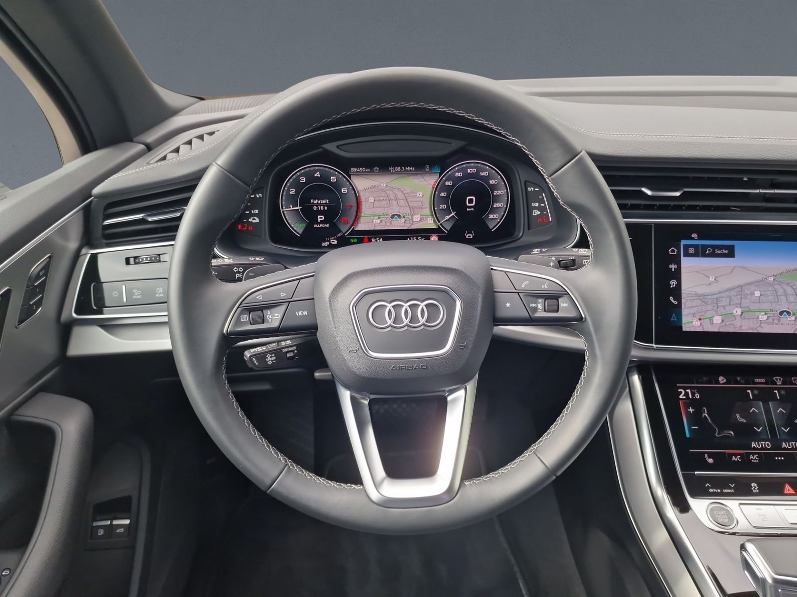 Audi Q7 55 TFSI e qu S line MATRIX Luft AHK HuD 21"