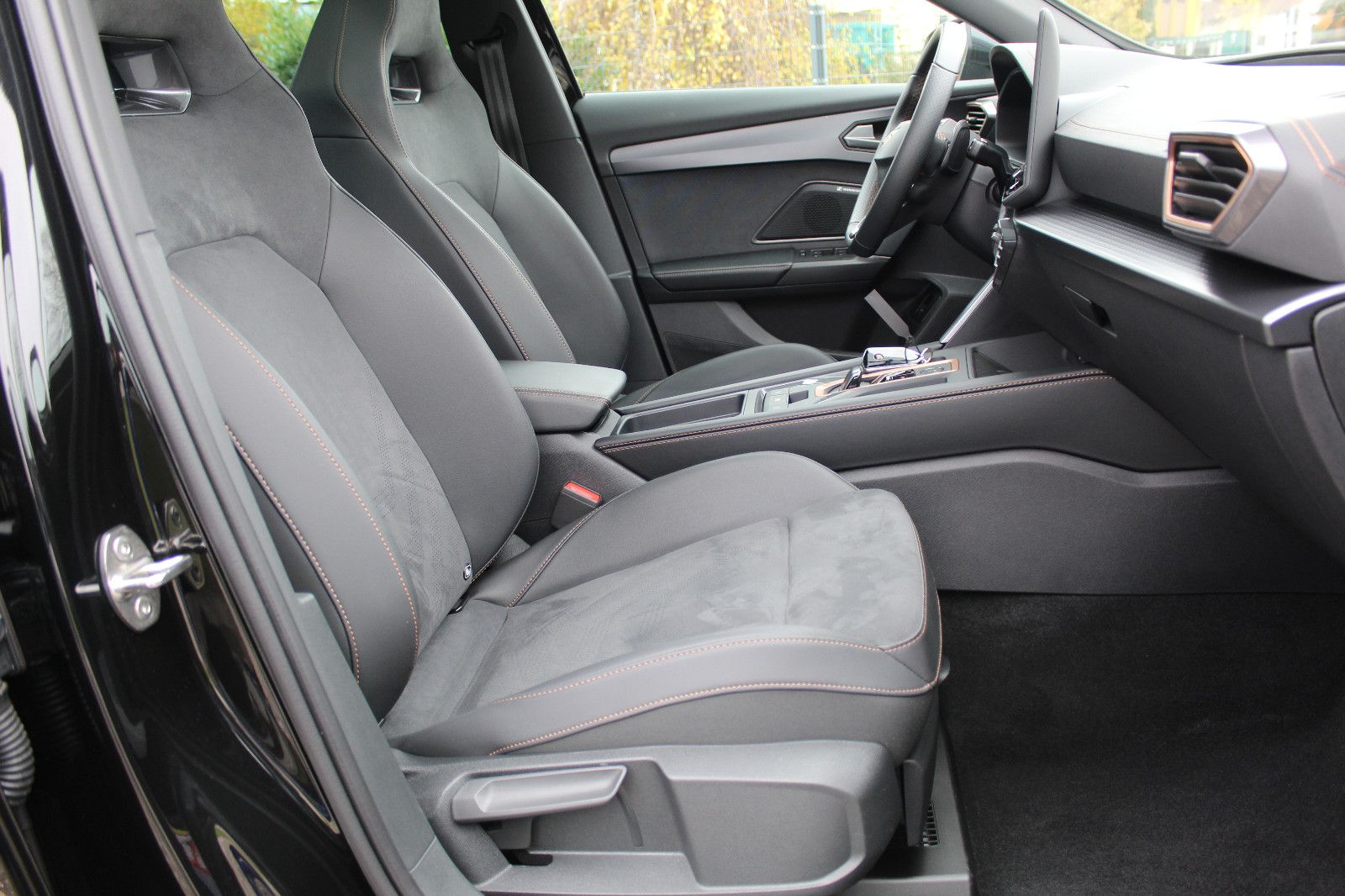Cupra Formentor VZ 2.0 TSI 333PS 4Drive VOLL 5J GAR