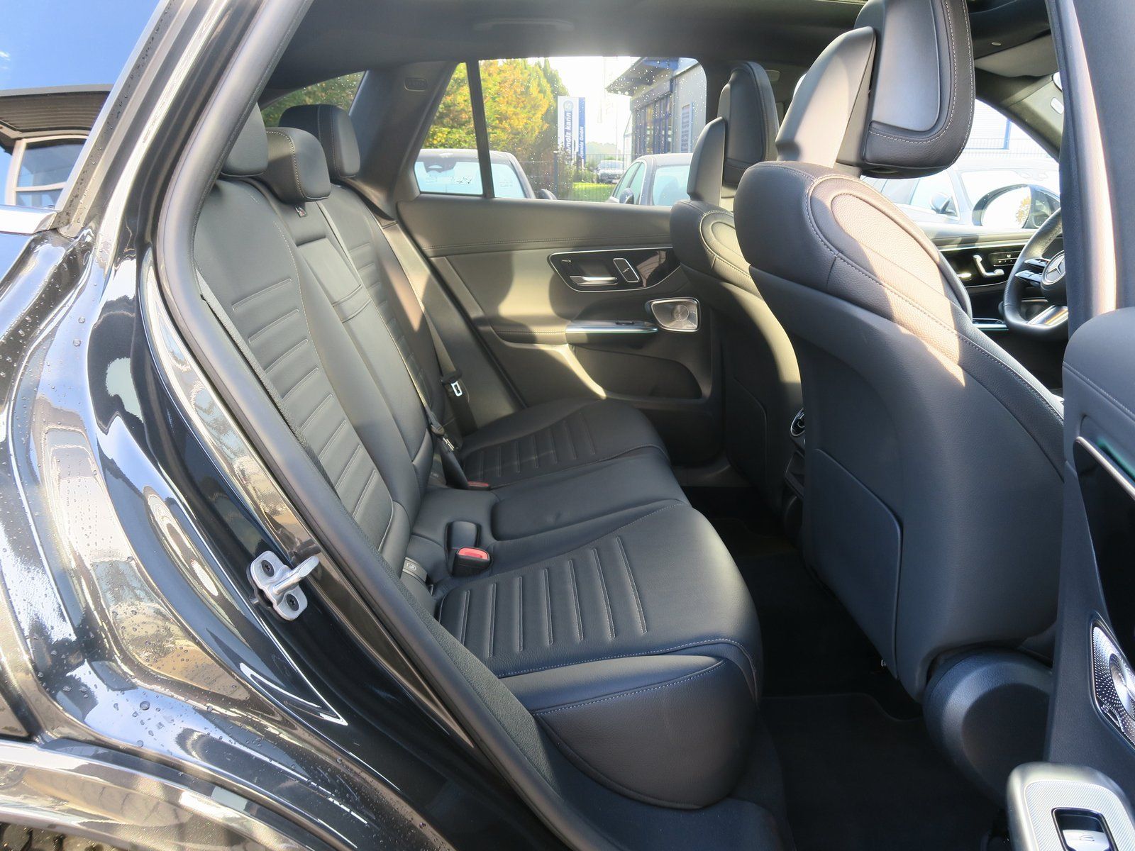 Mercedes-Benz GLC 300 d 4M AMG Panorama AHK Distronic Burm. 3d