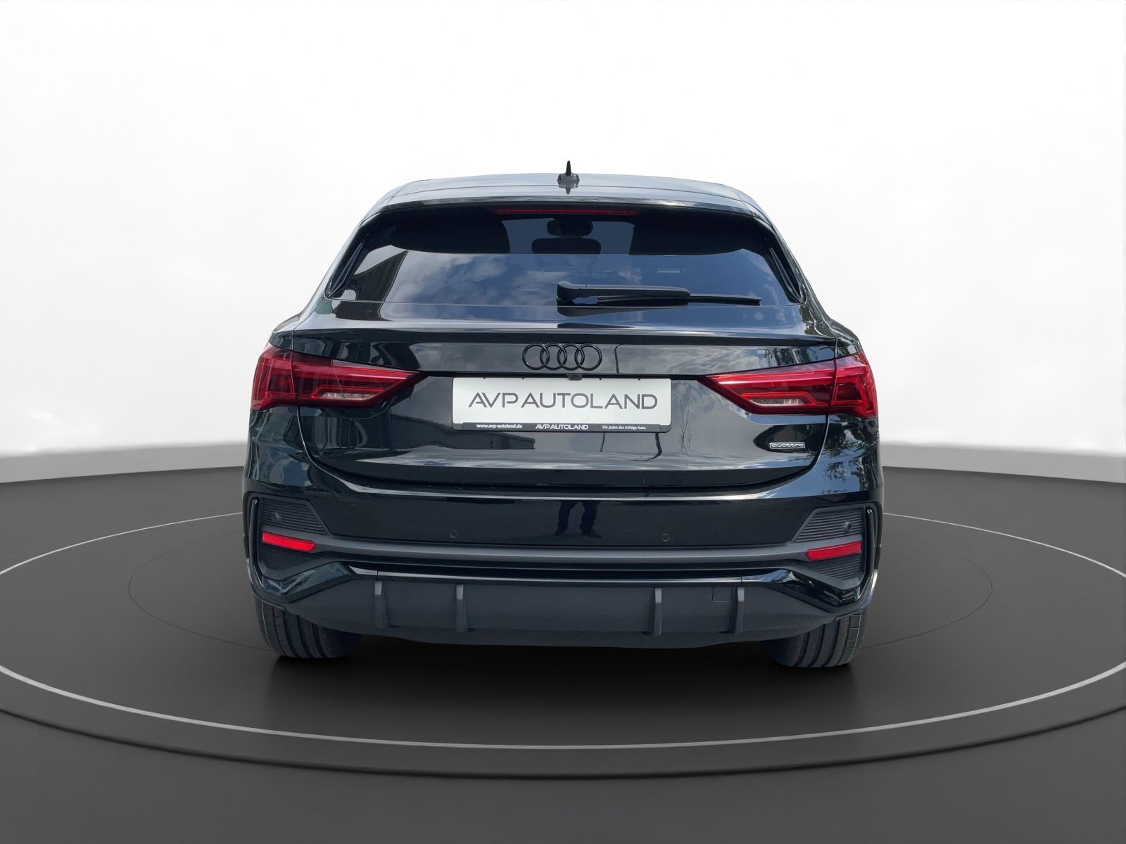 Audi Q3 Sportback 40 TDI quattro S line - Samsaru's Car Outlet