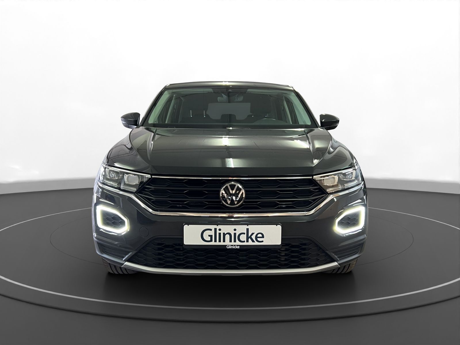 Volkswagen T-Roc 2.0 TDI Active - Samsaru's Car Outlet