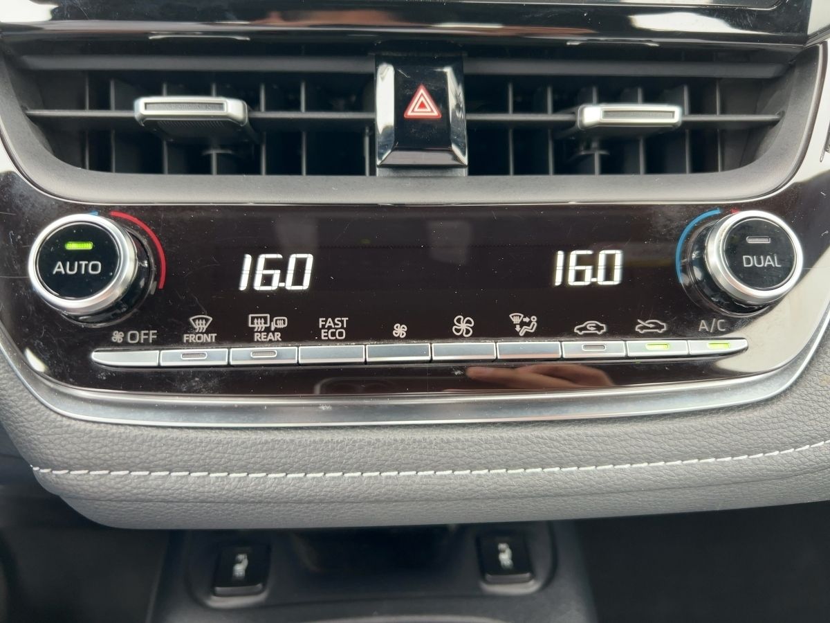 Toyota Corolla Hybrid Club - Samsaru's Car Outlet