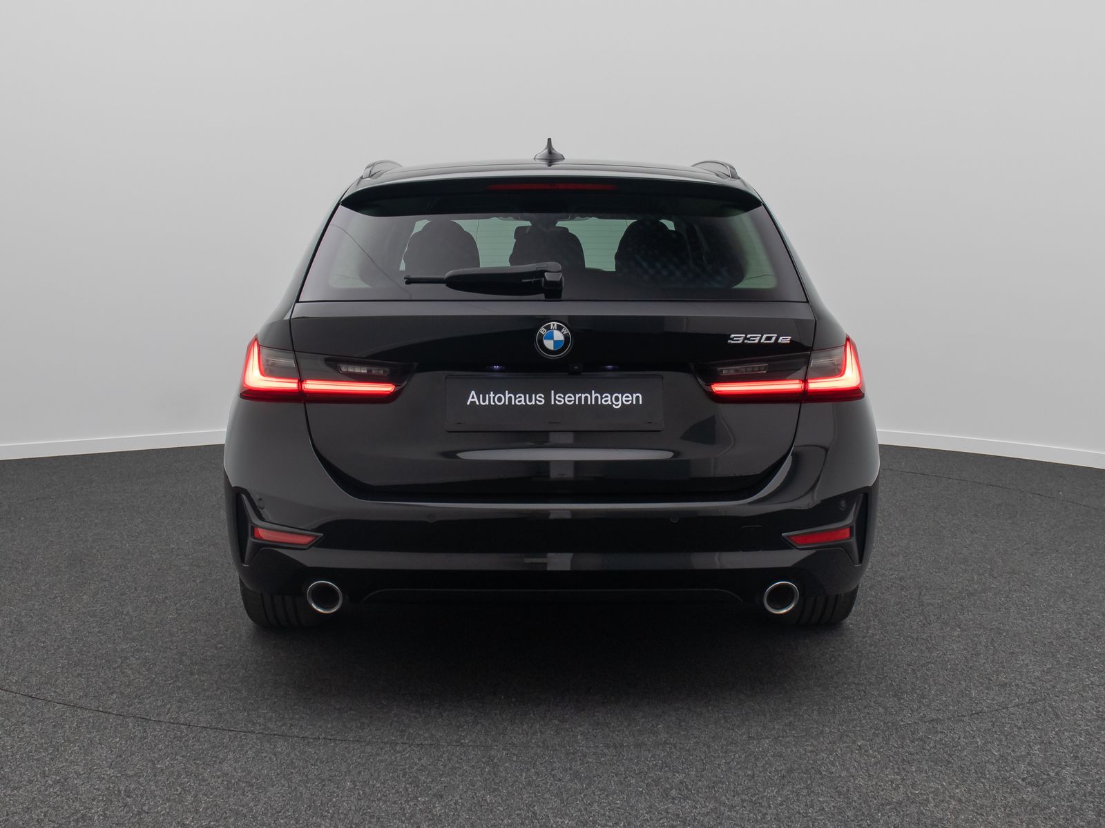 BMW 330e Sport Line - Samsaru's Car Outlet