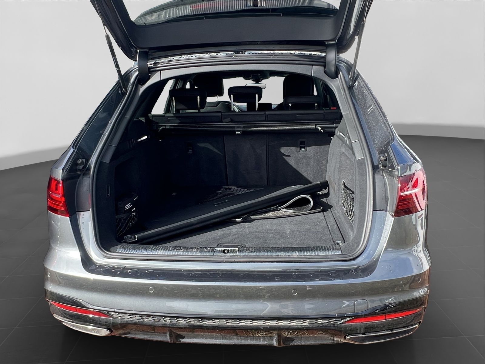 Audi A4 Avant 40 TFSI Q 2x S LINE LM19 MATRIX KAMERA