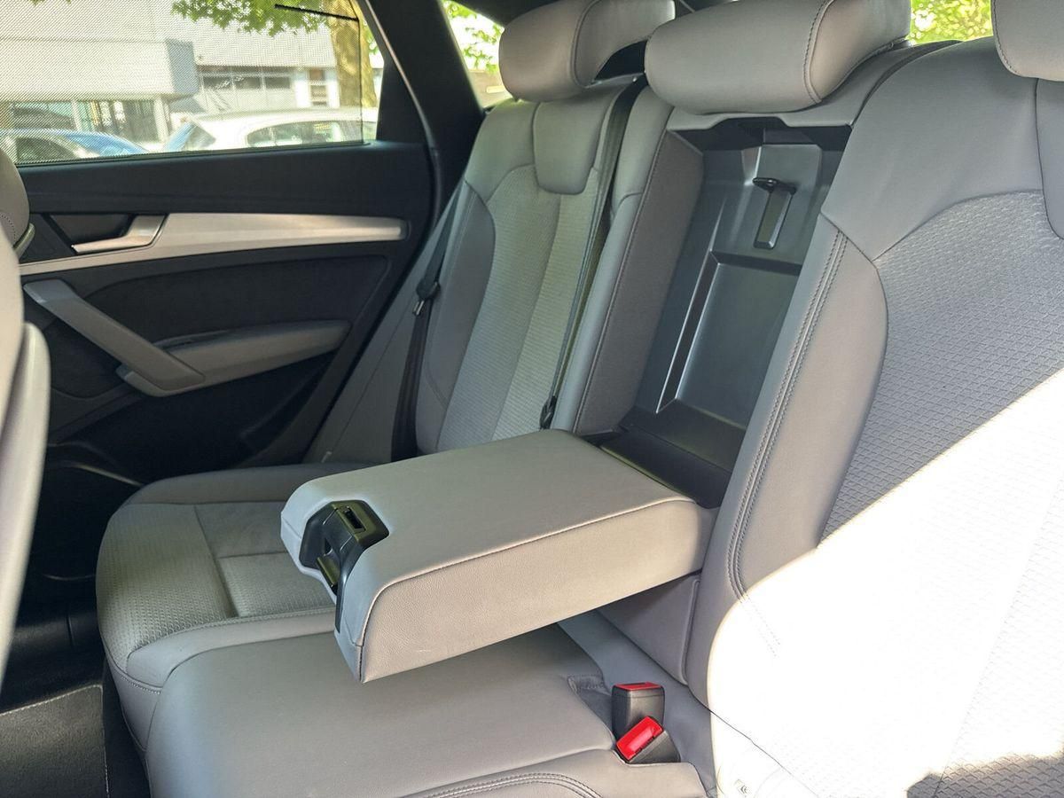 Audi Q5 45 Sportback S line qu. S tronic Navi+Pano+AH