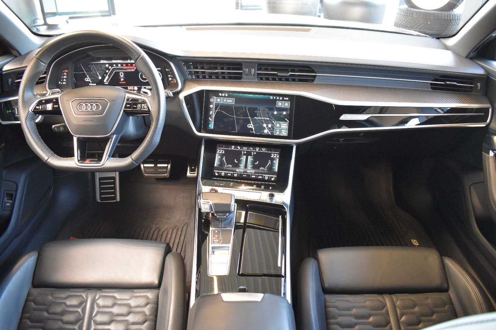 Audi RS6 Avant 4.0TFSI quattro Laser~Soft~B&O~ACC~22"