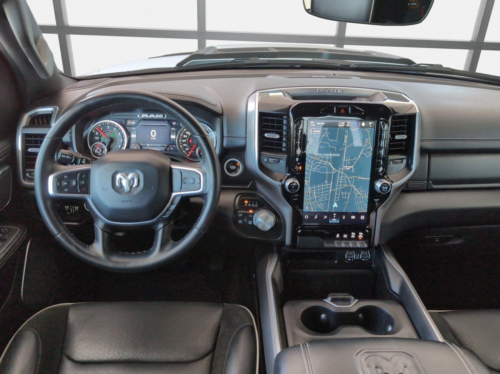 Dodge  1500 5.7 V8 HEMI Laie/1.Hd/LPG/AHK/Rollo