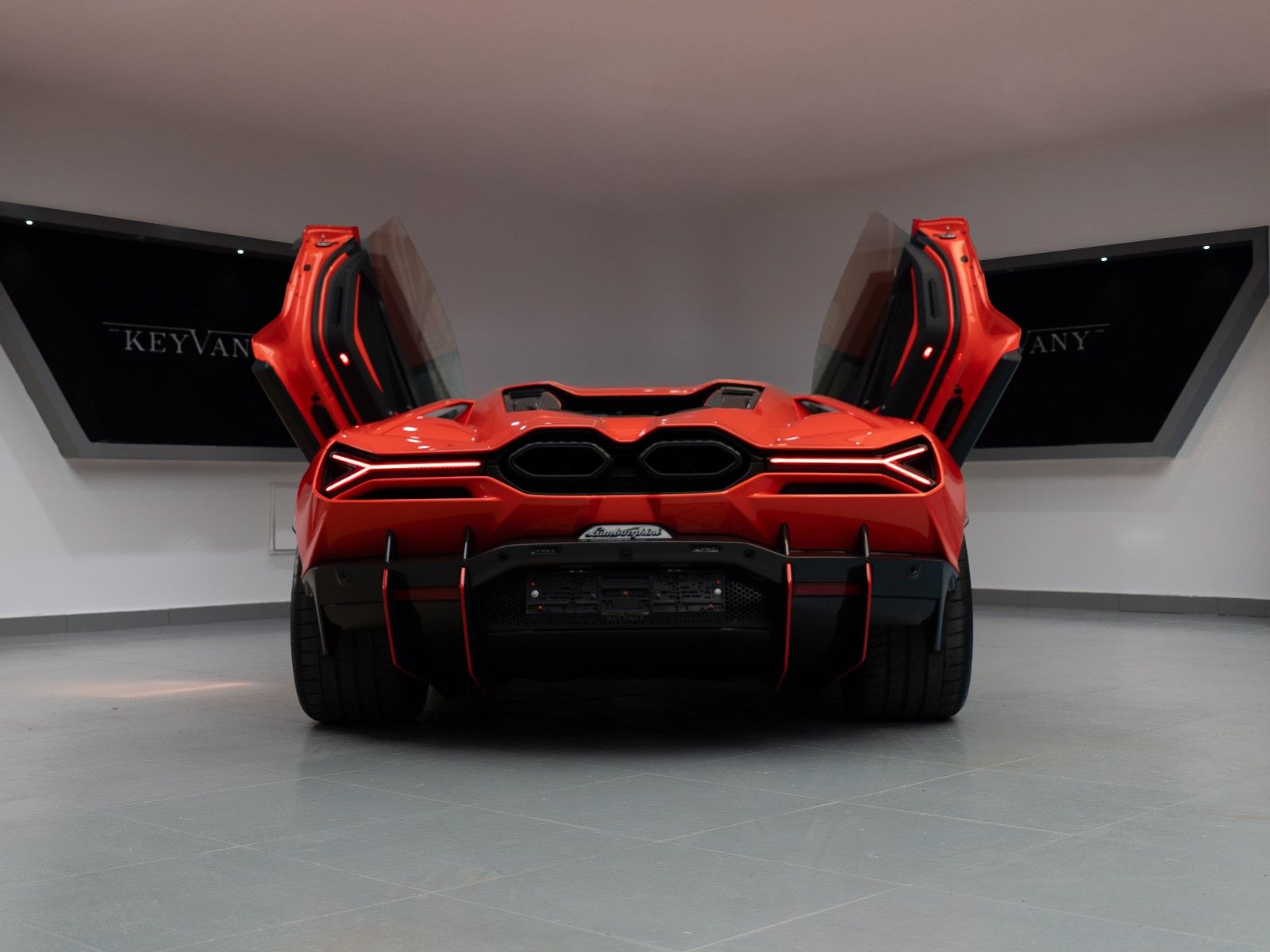 Lamborghini REVUELTO PERSONAM/VOLL CARBON I&II/LIFT
