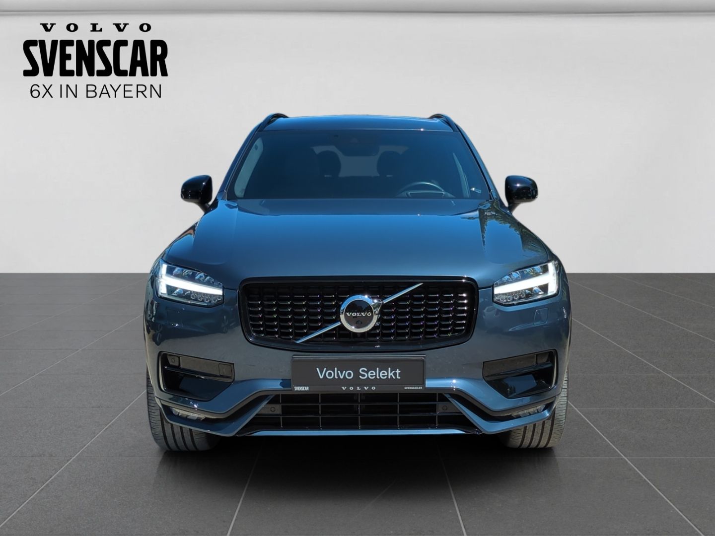 Volvo XC90 B5 AWD R Design HUD AHK Navi 360° AHK Stand