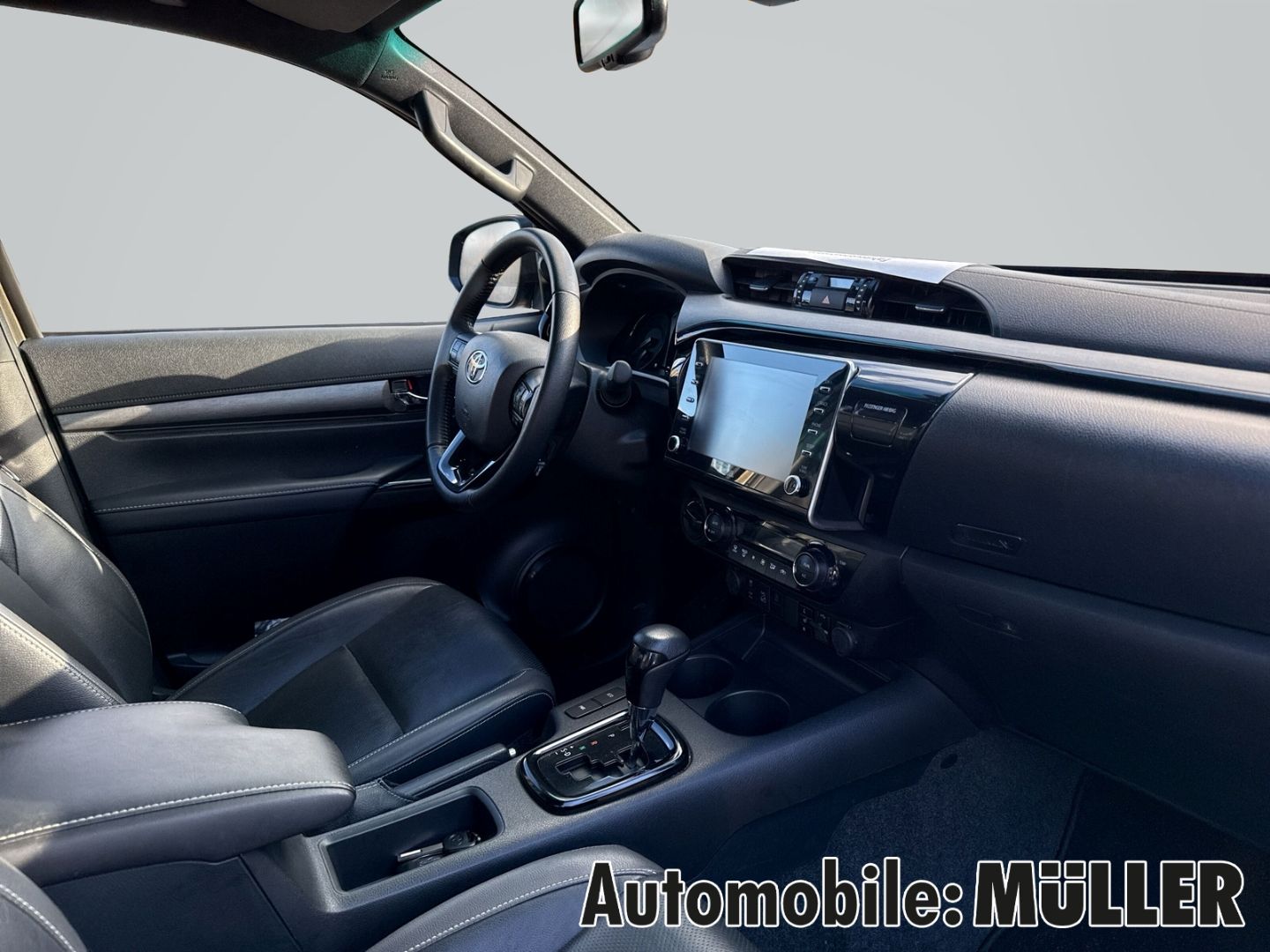 Toyota Hilux 2.8 D-4D Double Cab Invincible 4x4 BFGoodr