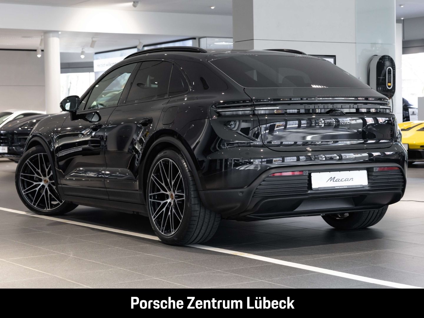 Porsche Macan 4S BOSE LED-Matrix Panorama Surround-View