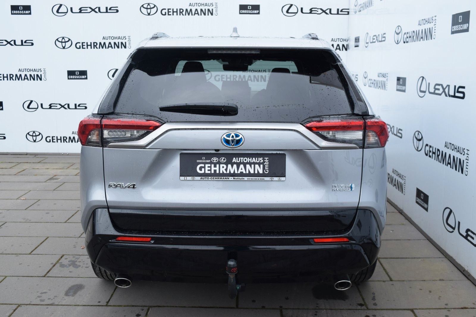 Toyota RAV 4 Plug-in Hybrid - Samsaru's Car Outlet