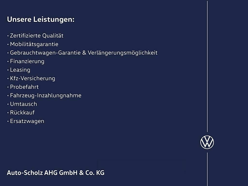 Volkswagen Golf VIII 2.0 TDI DSG R-Line - Samsaru's Car Outlet
