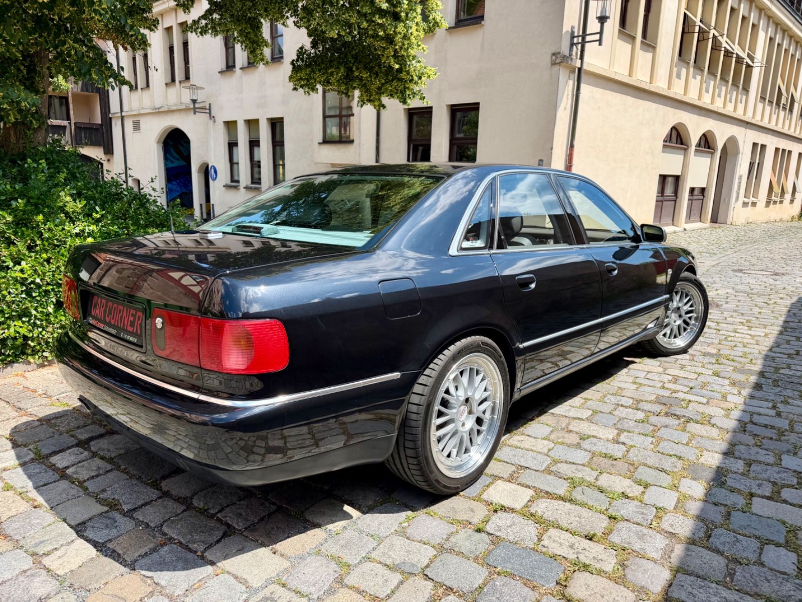 Audi S8 4.2 V8 / NUR 109000 Km !!!