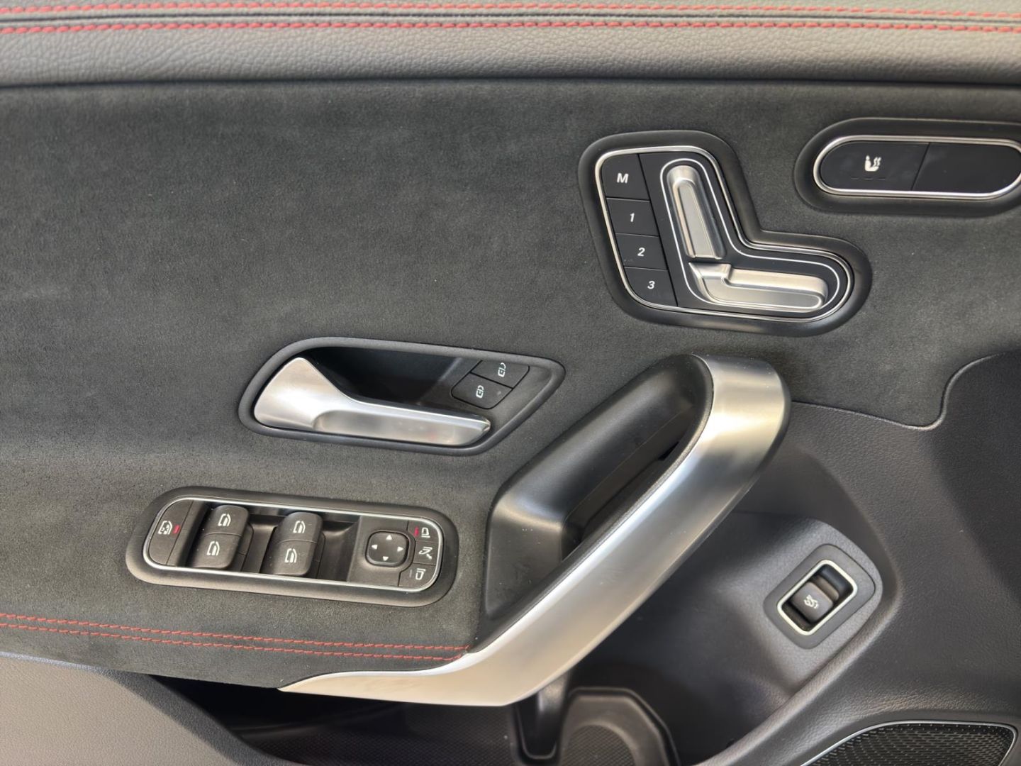 Mercedes-Benz CLA 220 4M AMG - Samsaru's Car Outlet