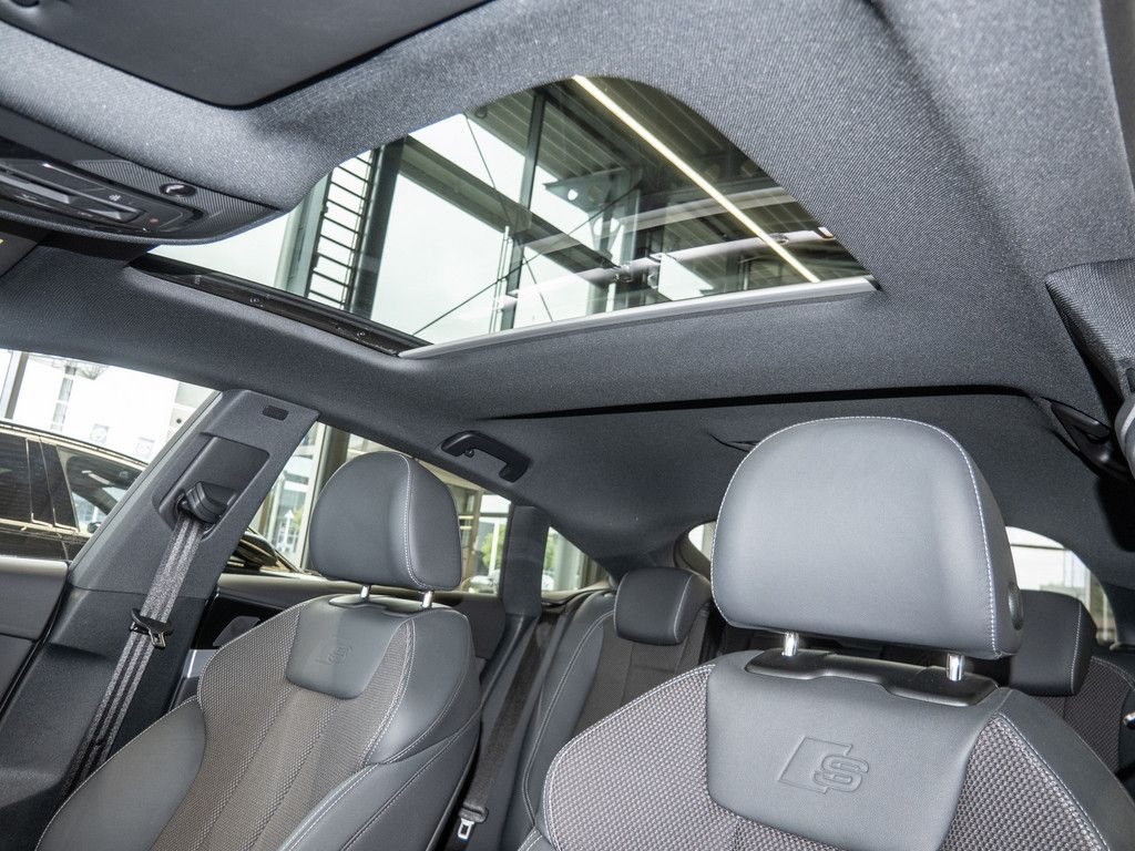 Audi A5 Sportback S line 40 TFSI quattro S tronic AHK