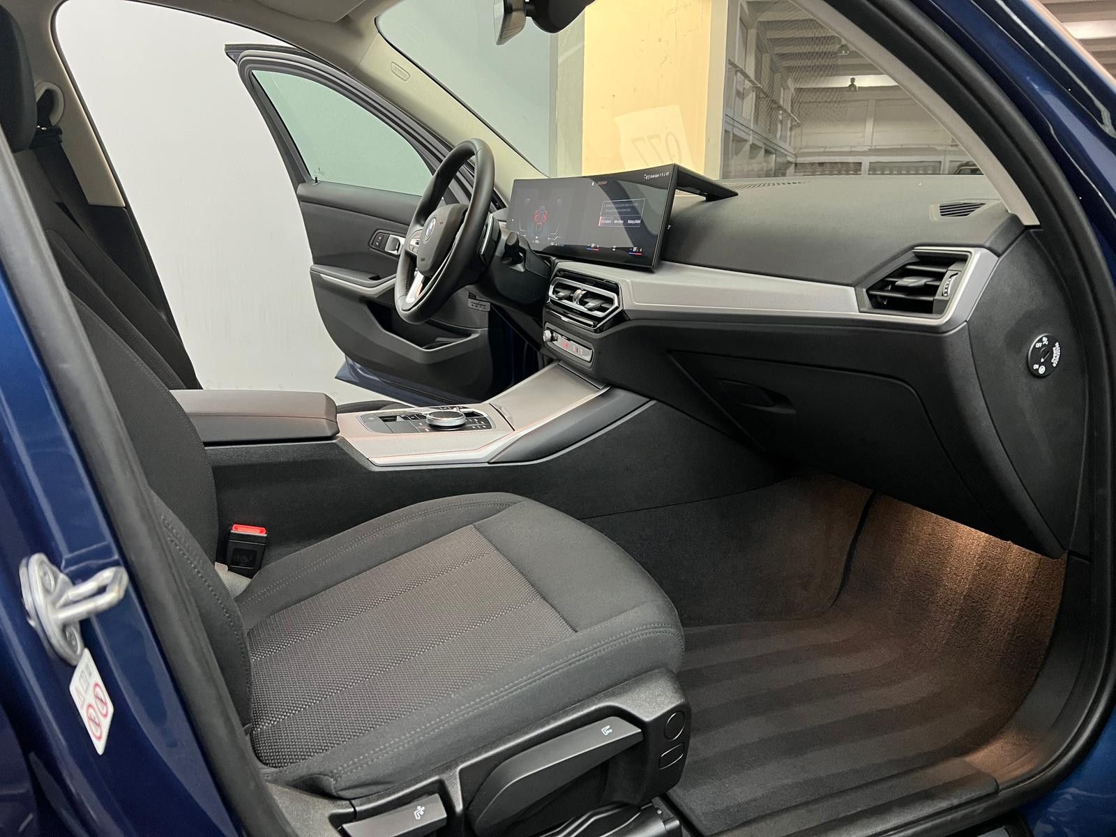 BMW 320d xDrive Limo SHADOW*WIDE*LED*FACELIFT*CARPLY