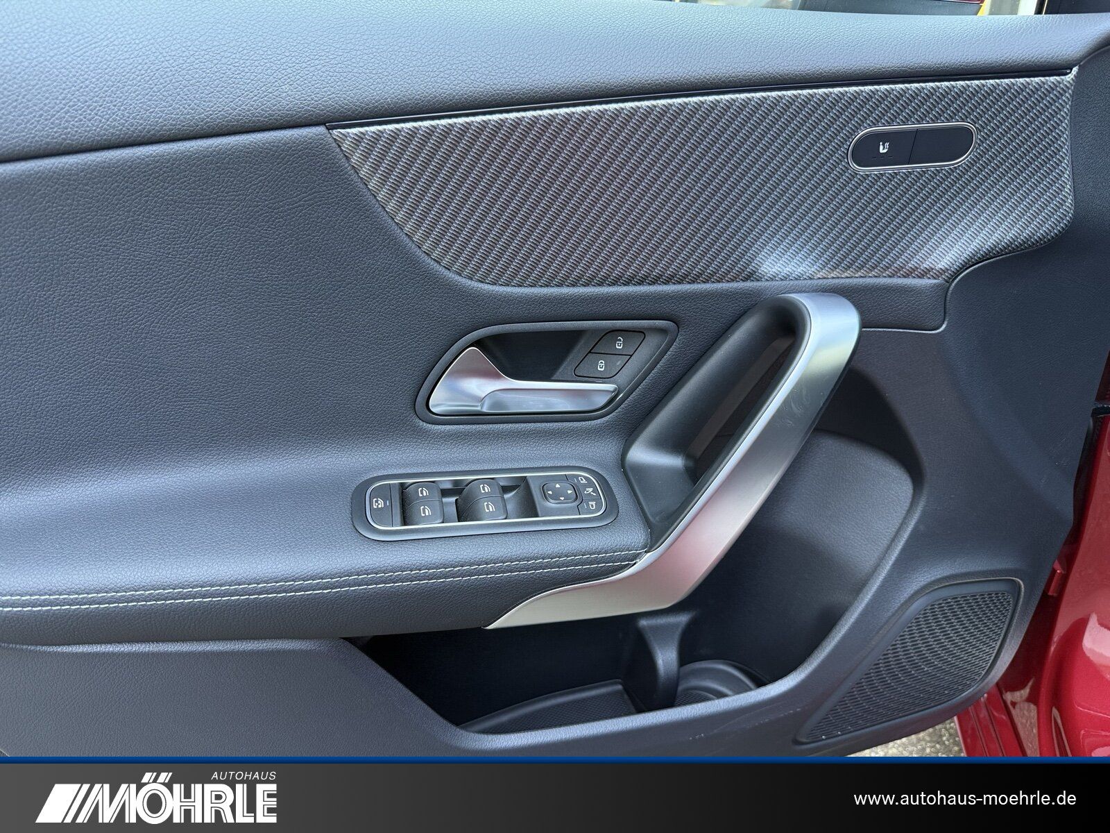 Mercedes-Benz A 200 Progressive Line - Samsaru's Car Outlet