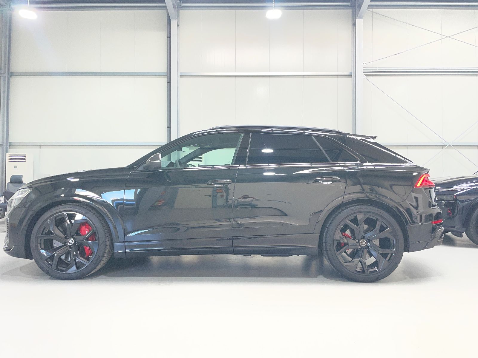 Audi RSQ8/Keramik/Carbon/Pano/RS-Dynm-Pkt/APR-720PS