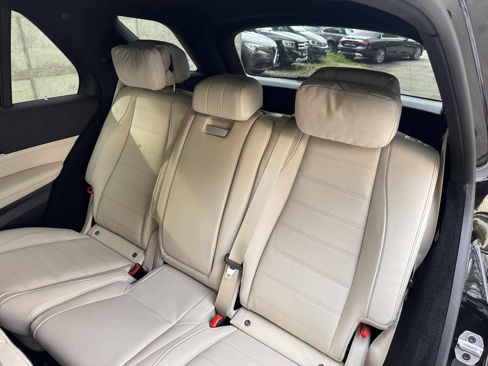 Mercedes-Benz GLE 450 D AMG Night designo LED Pano Standheizu.