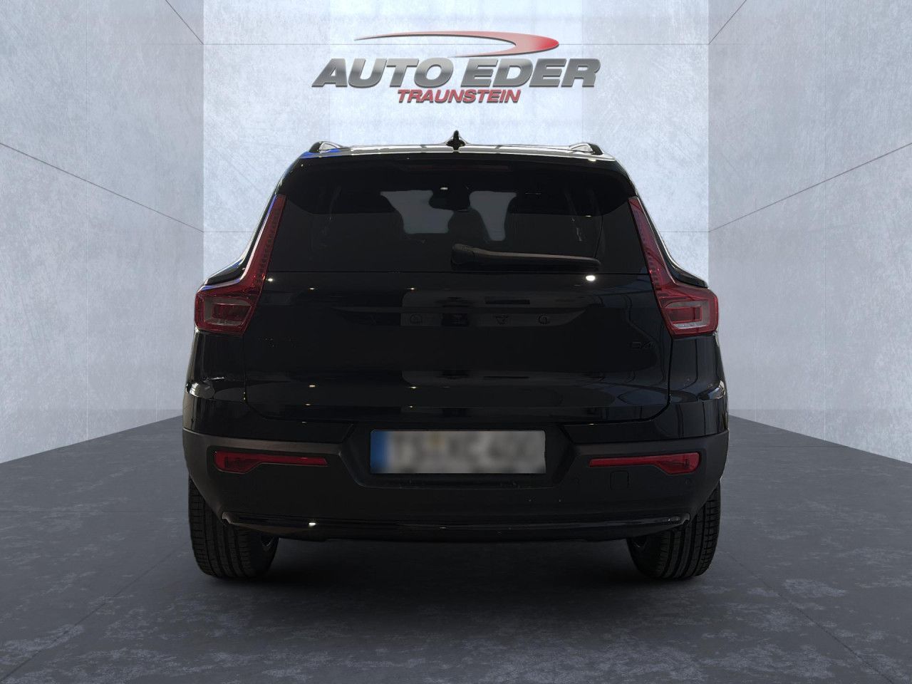 Volvo XC 40 Plus Black Edition 2WD Bluetooth LED Klima