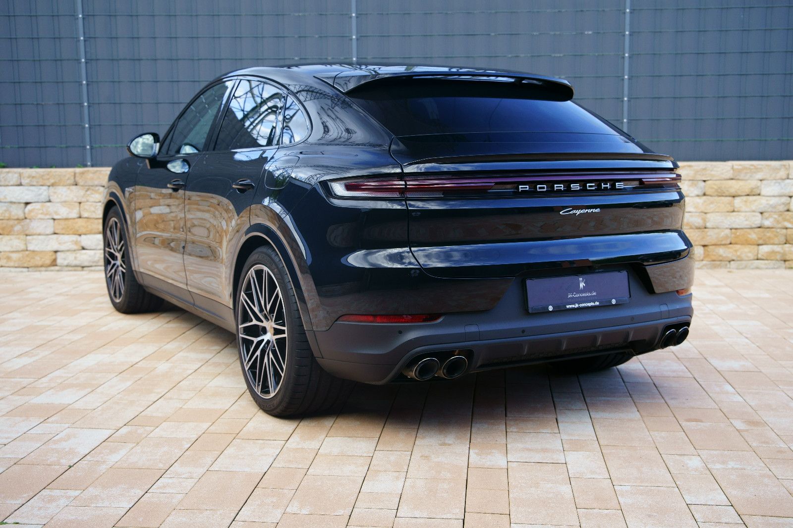 Porsche Cayenne Coupe E-Hybrid *P-DISPLAY*HEADUP*18W*ACC