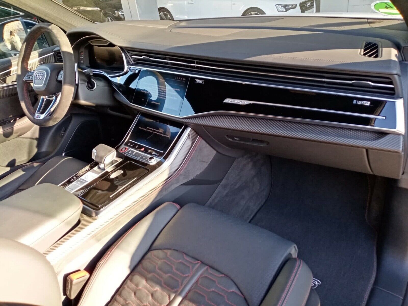 Audi RS Q8 4.0 TFSI Keram Pan Nigt StHzg Dynam Mass