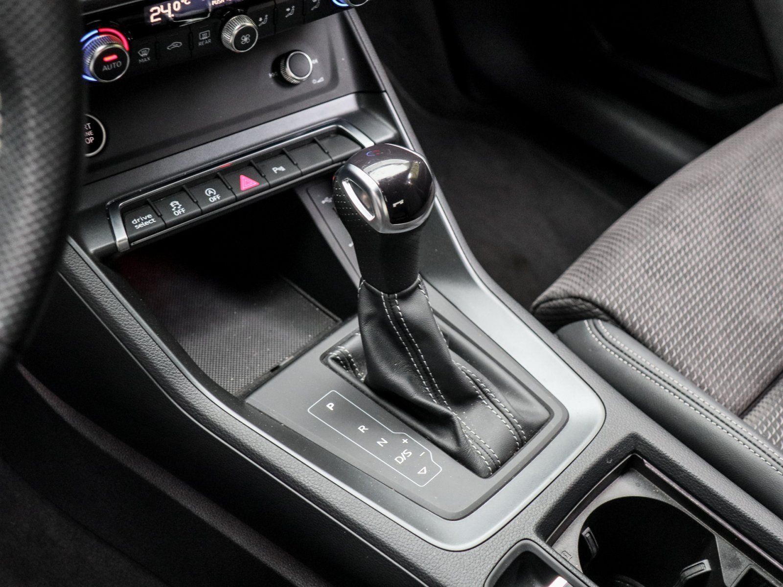 Audi Q3 40 TDI quattro S-Line - Samsaru's Car Outlet