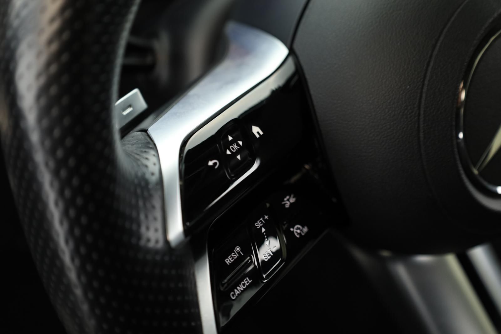 Mercedes-Benz GLC 300 d 4M AMG Advanced Night DIGITAL Pano AHK