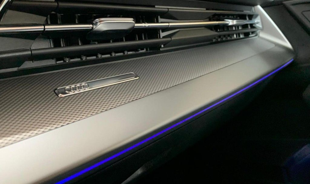 Audi A3 35 TFSI Limousine S tronic advanced HeadUP