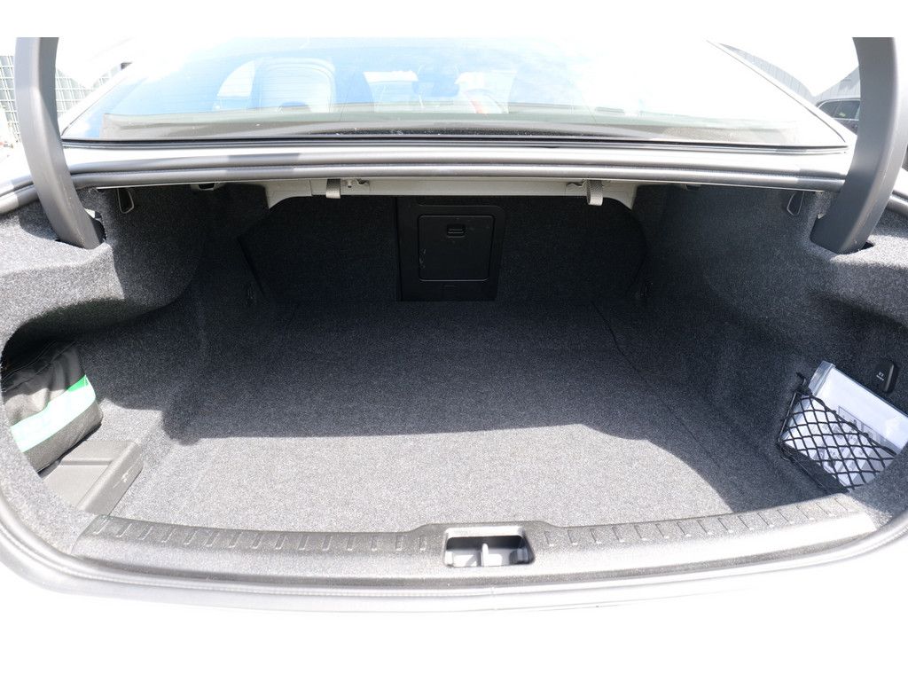 Volvo S60 Lim. T8 AWD Ultimate Dark Recharge Plug-In H