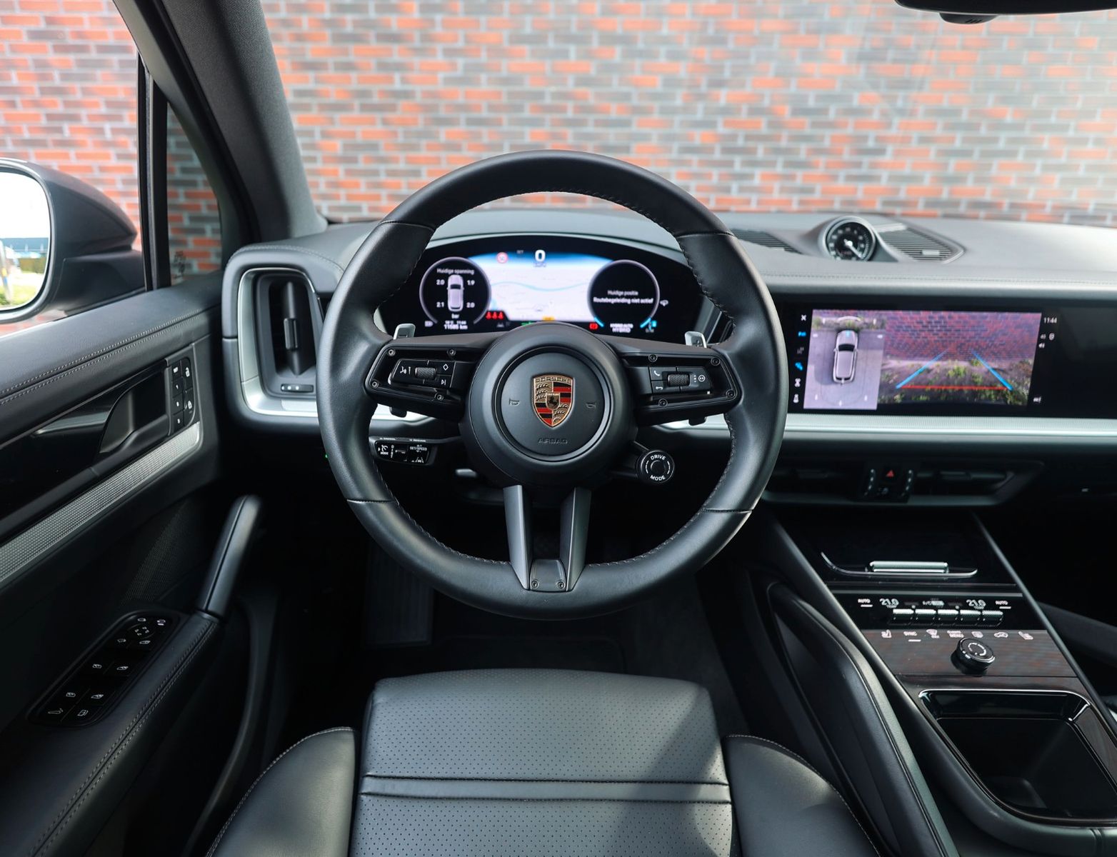 Porsche Cayenne E-Hybrid | Pas.Display - Pano - AHK