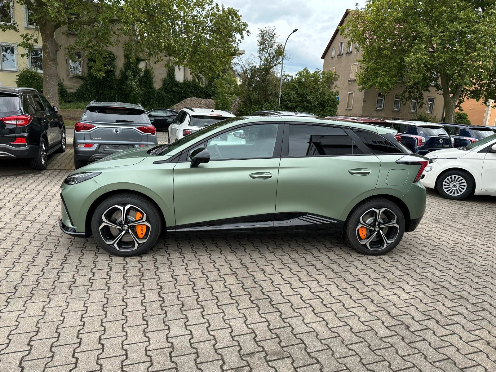 MG4 X-POWER ALLRAD 435PS