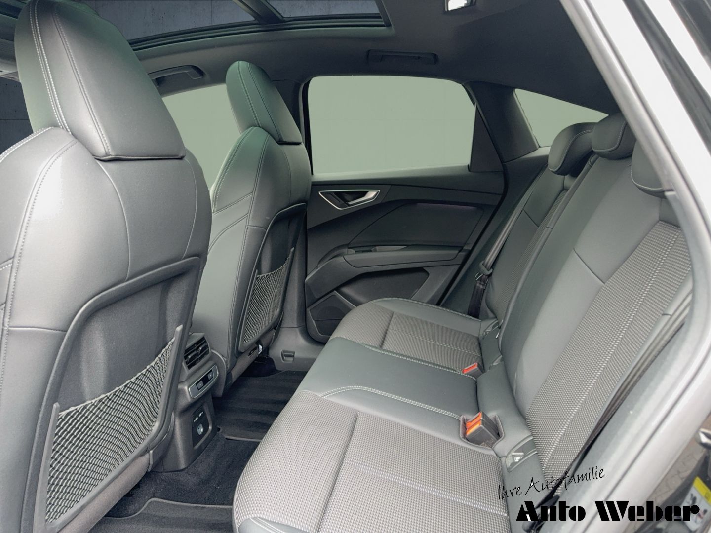 Audi Q4 e-tron Sportback 50 qu. S-Line Matrix Pano HU