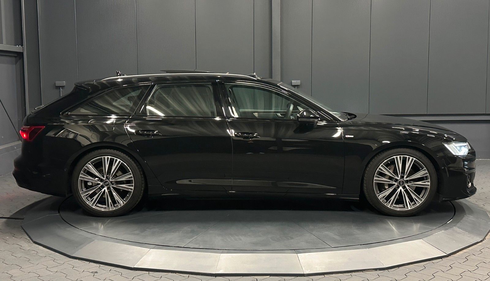 Audi A6 Avant 50 TDI quattro S-Line*LUFT*PANORAMA*B&O