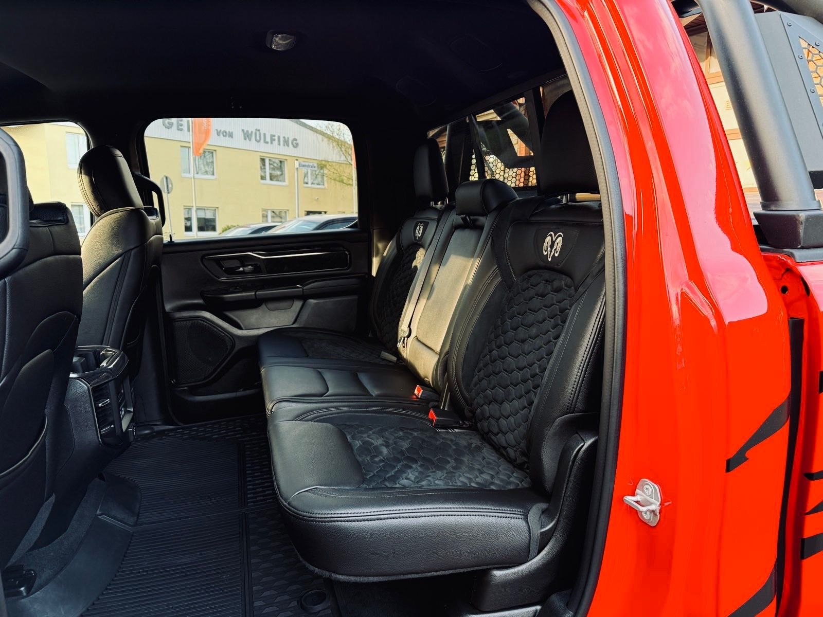 Dodge TRX KIT*12"RADIO*OFFROAD*LPG*4X4*AHK*NAVI*BÜGEL*